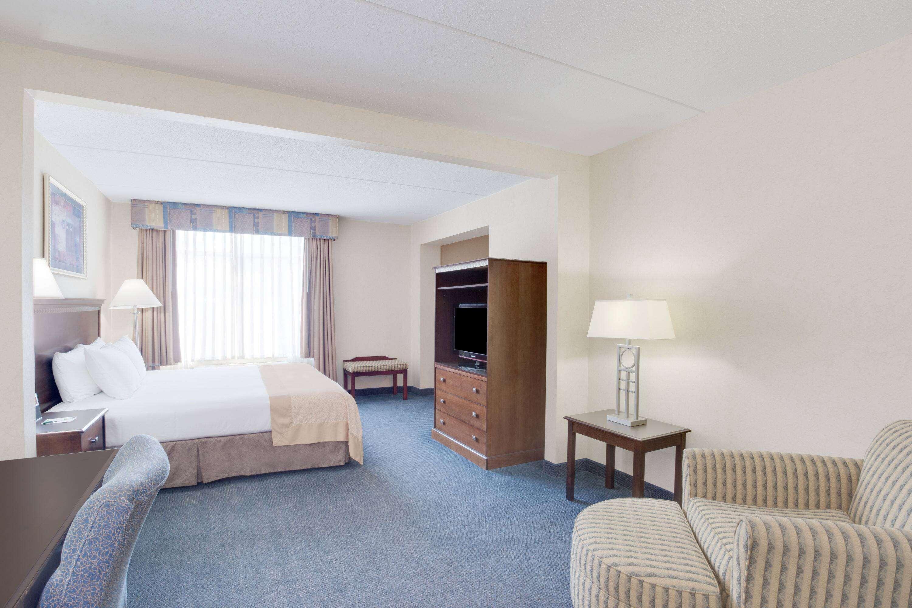 Hotel Wingate By Wyndham Bridgeport Clarksburg Exterior foto